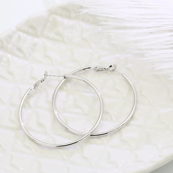 🌸3/$25 🆕 Large 2-Inch Silver Hoop Earrings, 50mm Classic Hoop Earrings - Picture 4 of 8